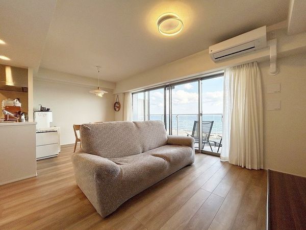 オープンレジデンシア小田原マーレ リビング オープンレジデンシア小田原マーレ リビング