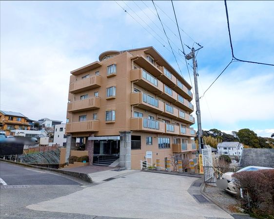 共立城山マンション鐘の台 外観