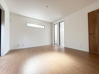 厚木市妻田東3丁目 新築戸建 2号棟 リビング