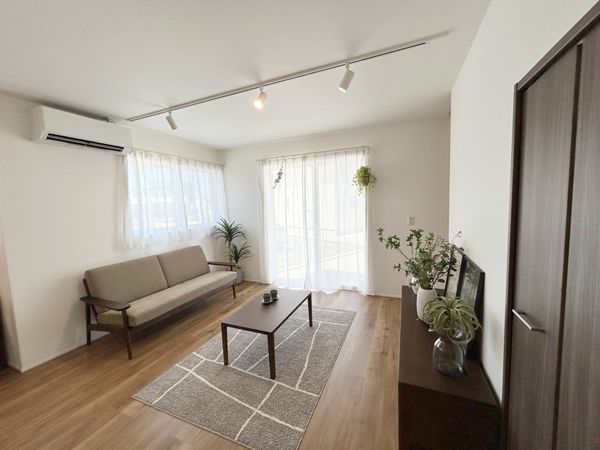 厚木市妻田東1丁目 新築戸建 24号地 リビング 厚木市妻田東1丁目 新築戸建 24号地 リビング