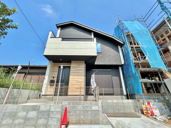 伊勢原市高森台1丁目 新築戸建 2号棟 外観 伊勢原市高森台1丁目 新築戸建 2号棟 外観