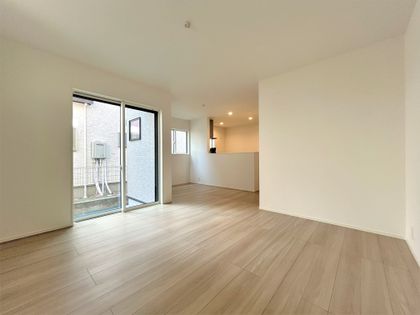 伊勢原市高森台3丁目 新築戸建2号棟 リビング