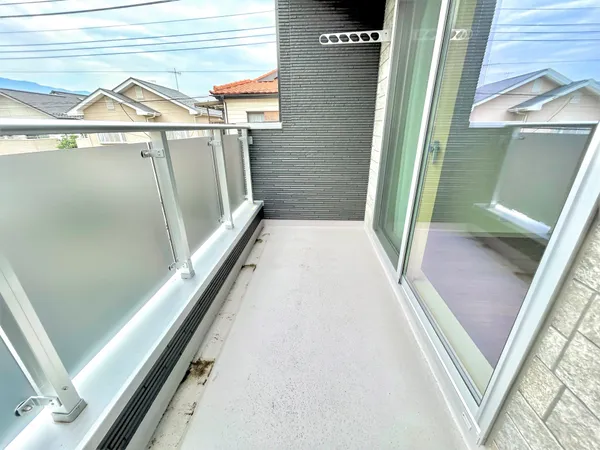 【バルコニー】