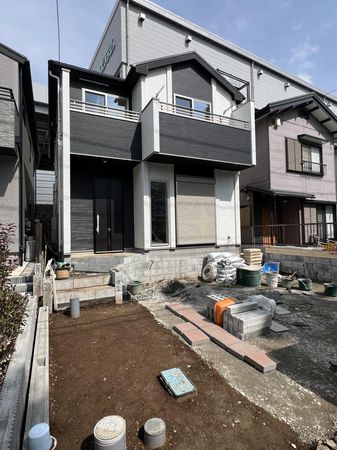 伊勢原市石田 新築戸建 外観