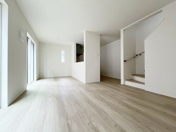伊勢原市高森台1丁目 新築戸建2号棟 リビング 伊勢原市高森台1丁目 新築戸建2号棟 リビング