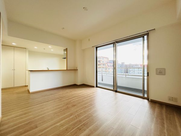 タマレジデンス本厚木 リビング