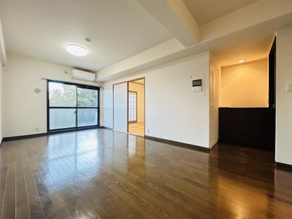 アメニティヒル本厚木 リビング