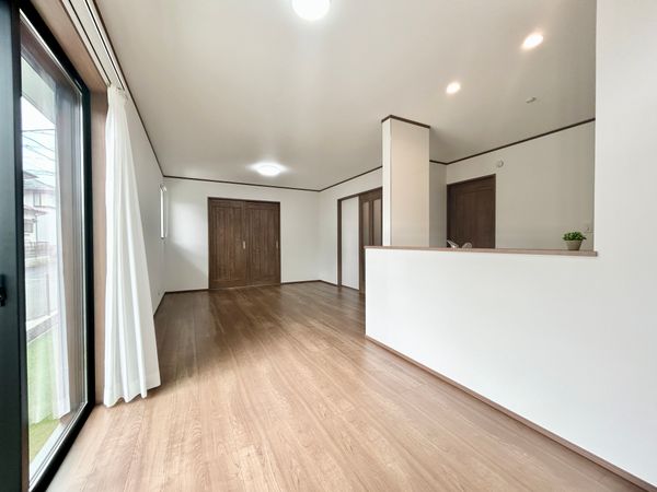 綾瀬市綾西4丁目 新築戸建 リビング