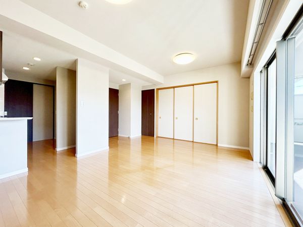 レーベンハイム緑ヶ丘エアーズ リビング リビング