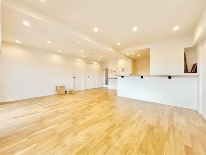 南えびな杉久保サンパルク650 C街区6号 リビング