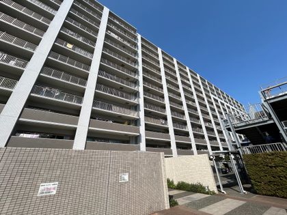ルネ・エアズヒル Ⅲ番館 外観