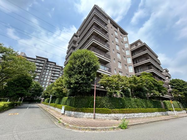 エステ・スクエア成瀬 弐番館 外観 エステ・スクエア成瀬 弐番館 外観