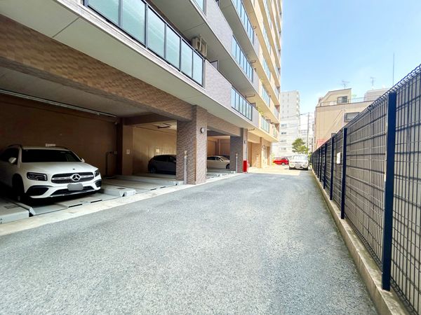 ダイアパレス町田中町 駐車場 駐車場