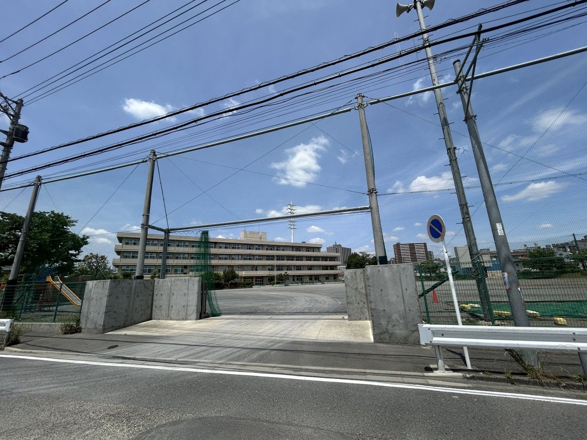 ザ・ウインベルグラン町田 相模原市立谷口小学校(約380m) 相模原市立谷口小学校(約380m)