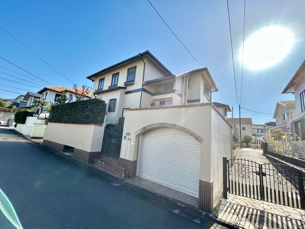 王禅寺東5丁目 土地 前面道路含む外観