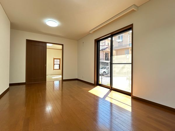 片平4丁目 中古戸建 リビング 片平4丁目 中古戸建 リビング