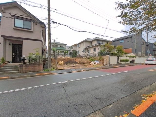 稲城市平尾1丁目 新築戸建 駐車場 駐車場