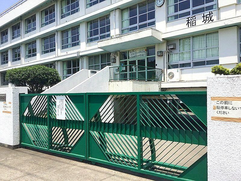 稲城市平尾1丁目 新築戸建 稲城市立稲城第二中学校(約1400m) 稲城市立稲城第二中学校(約1400m)