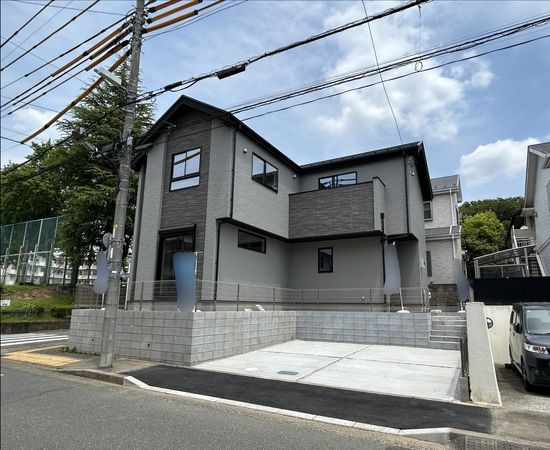 鶴川6丁目 新築戸建 外観
