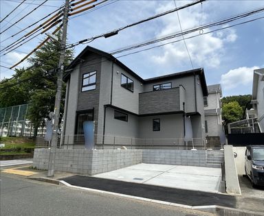 鶴川6丁目 新築戸建 外観