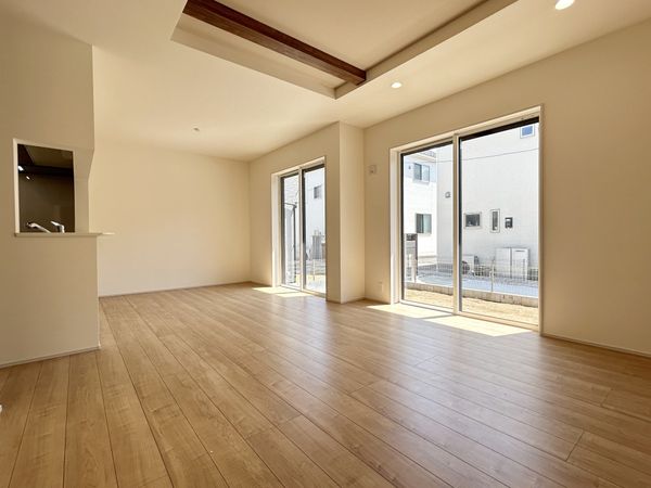 栗木3丁目新築戸建1号棟 リビング