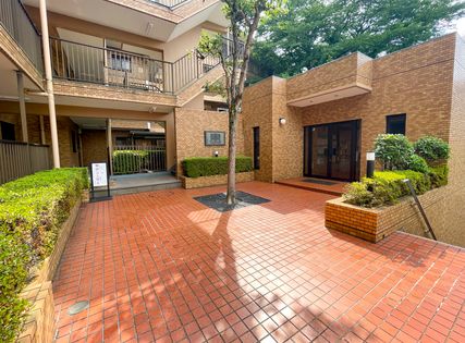 ライオンズマンション鶴川 外観