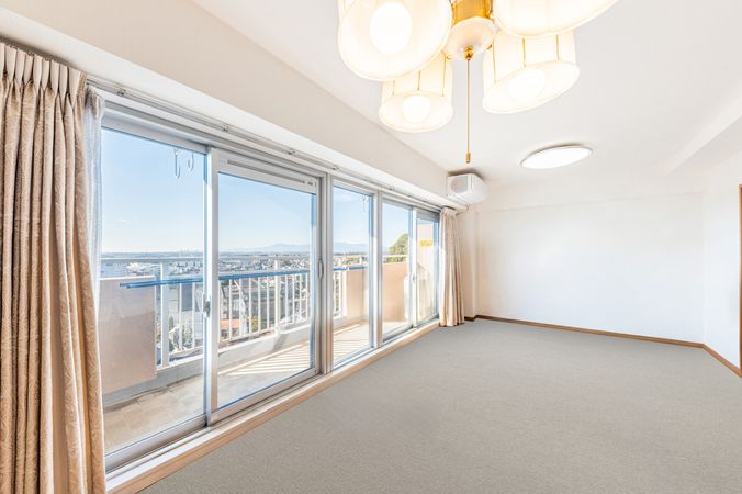 ライオンズガーデン百合ヶ丘 リビング ライオンズガーデン百合ヶ丘 リビング