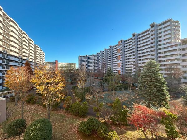 新ゆりグリーンタウンポプラ街区 1号棟 眺望 新ゆりグリーンタウンポプラ街区 1号棟 眺望