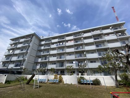 百合ヶ丘ハイコーポ B棟 外観