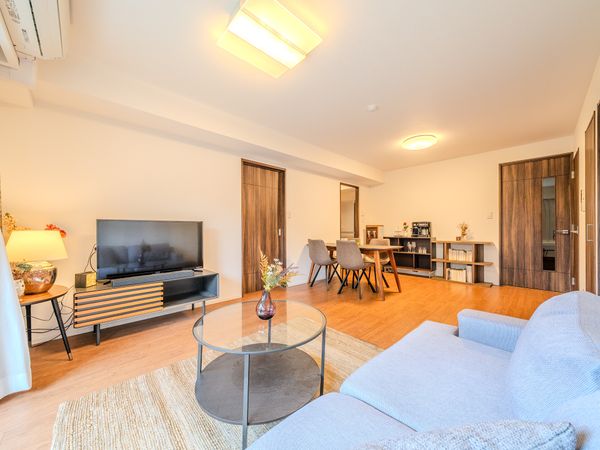 ラ・アトレレジデンス新百合ヶ丘 リビング