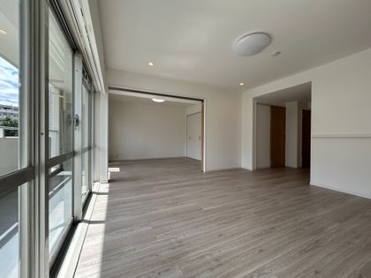 新ゆりグリーンタウンアカシア街区 5号棟 リビング