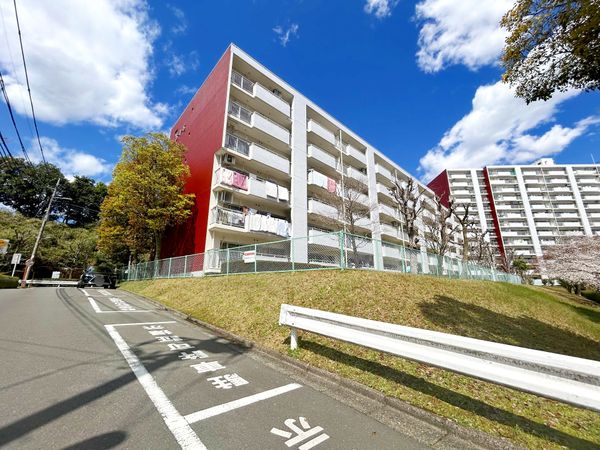 新ゆりグリーンタウンアカシア街区 5号棟 外観 新ゆりグリーンタウンアカシア街区 5号棟 外観