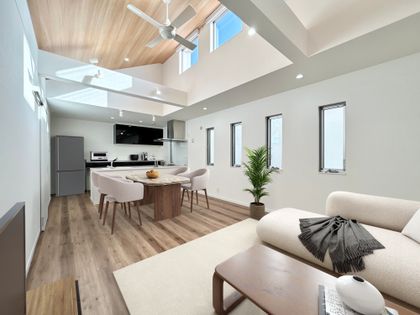 三田一丁目 戸建 リビング