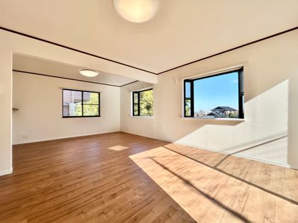 栗谷2丁目 戸建 リビング