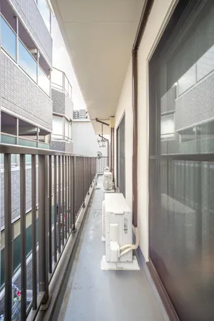 洋室３部屋につながるバルコニー