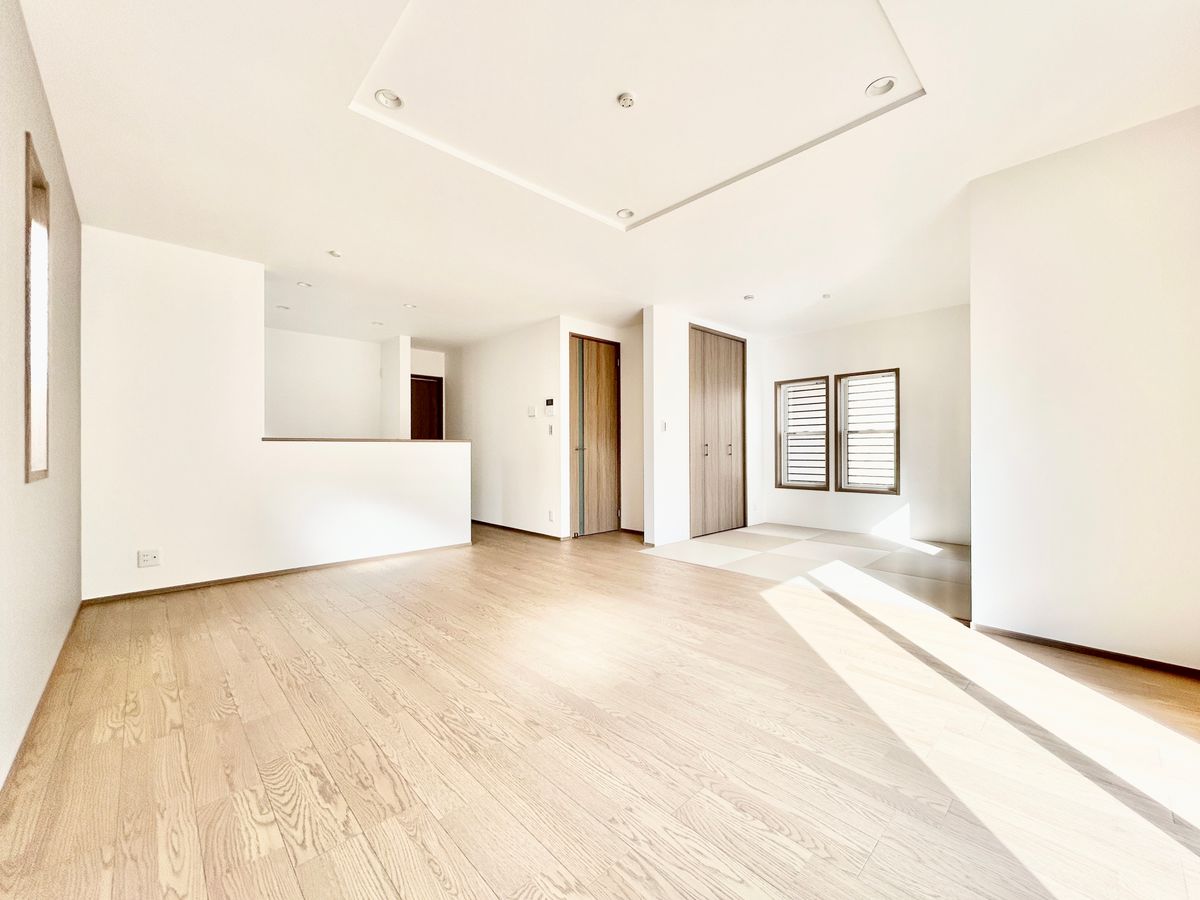 栗谷4丁目 新築戸建2号棟 リビング リビング