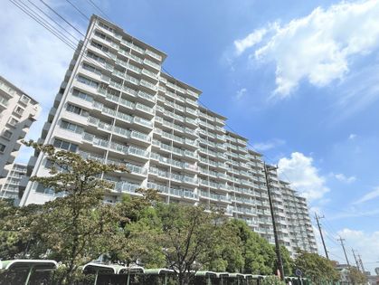 新多摩川ハイム2号棟 外観