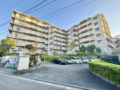 ソフトタウン生田 外観