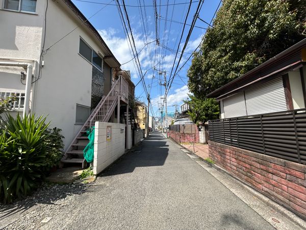桜上水4丁目 土地 前面道路含む外観