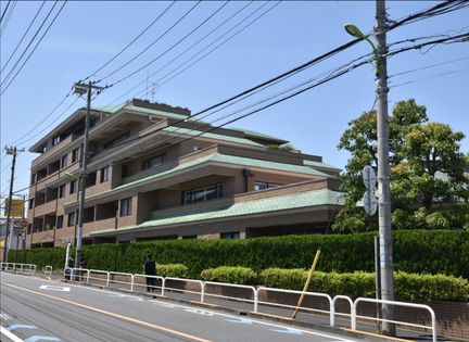 オリエントロイヤルハウス経堂 外観