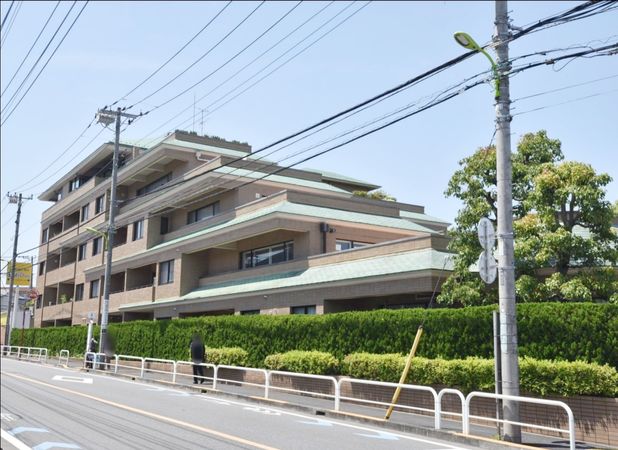 オリエントロイヤルハウス経堂 外観