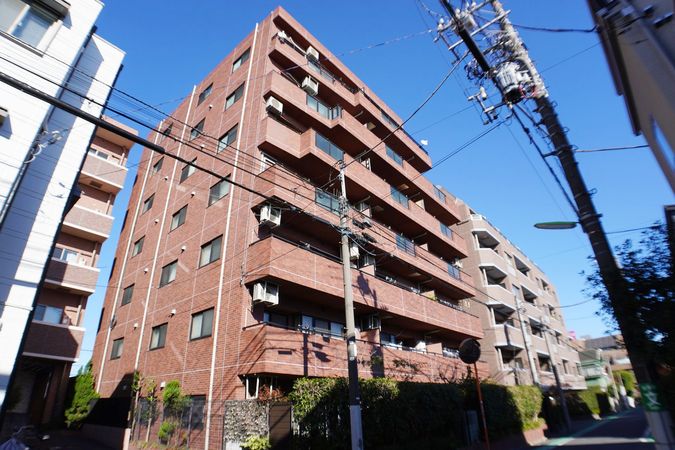 ランドパーク馬事公苑 外観