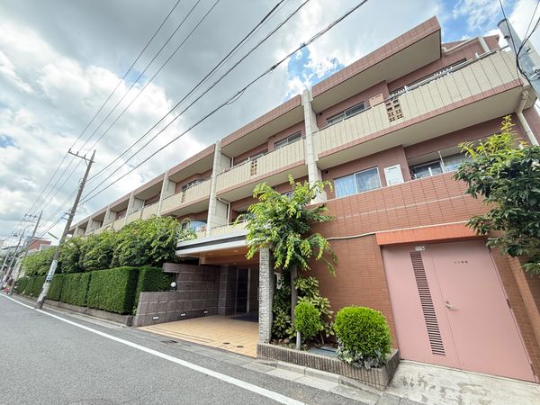 アルソレア馬事公苑 外観 アルソレア馬事公苑 外観