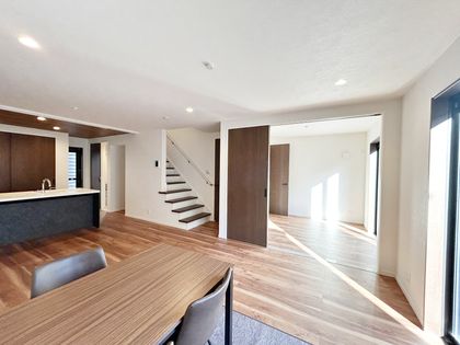 世田谷区砧7丁目 新築戸建 リビング