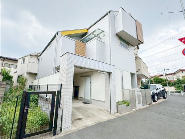 東和泉3丁目 戸建 外観