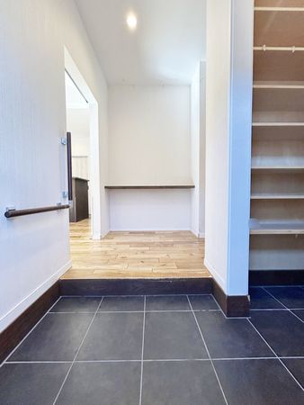 砧3丁目 戸建 玄関