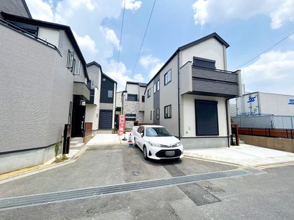 千歳台2丁目 新築戸建 駐車場