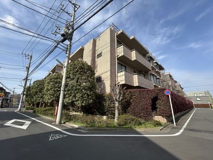 ドルチェ成城 外観
