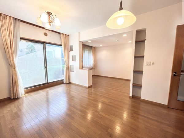 コートハウス世田谷・砧 リビング