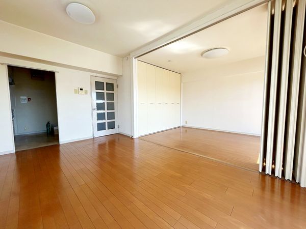 サンライン成城ハイツ リビング